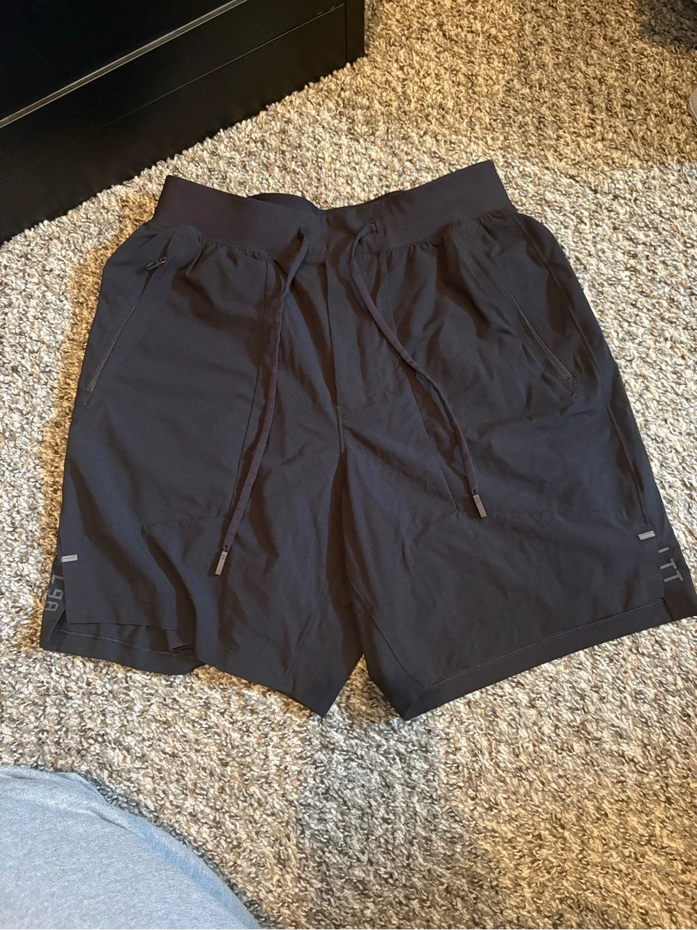 Lululemon License to Train Linerless Short  Updated